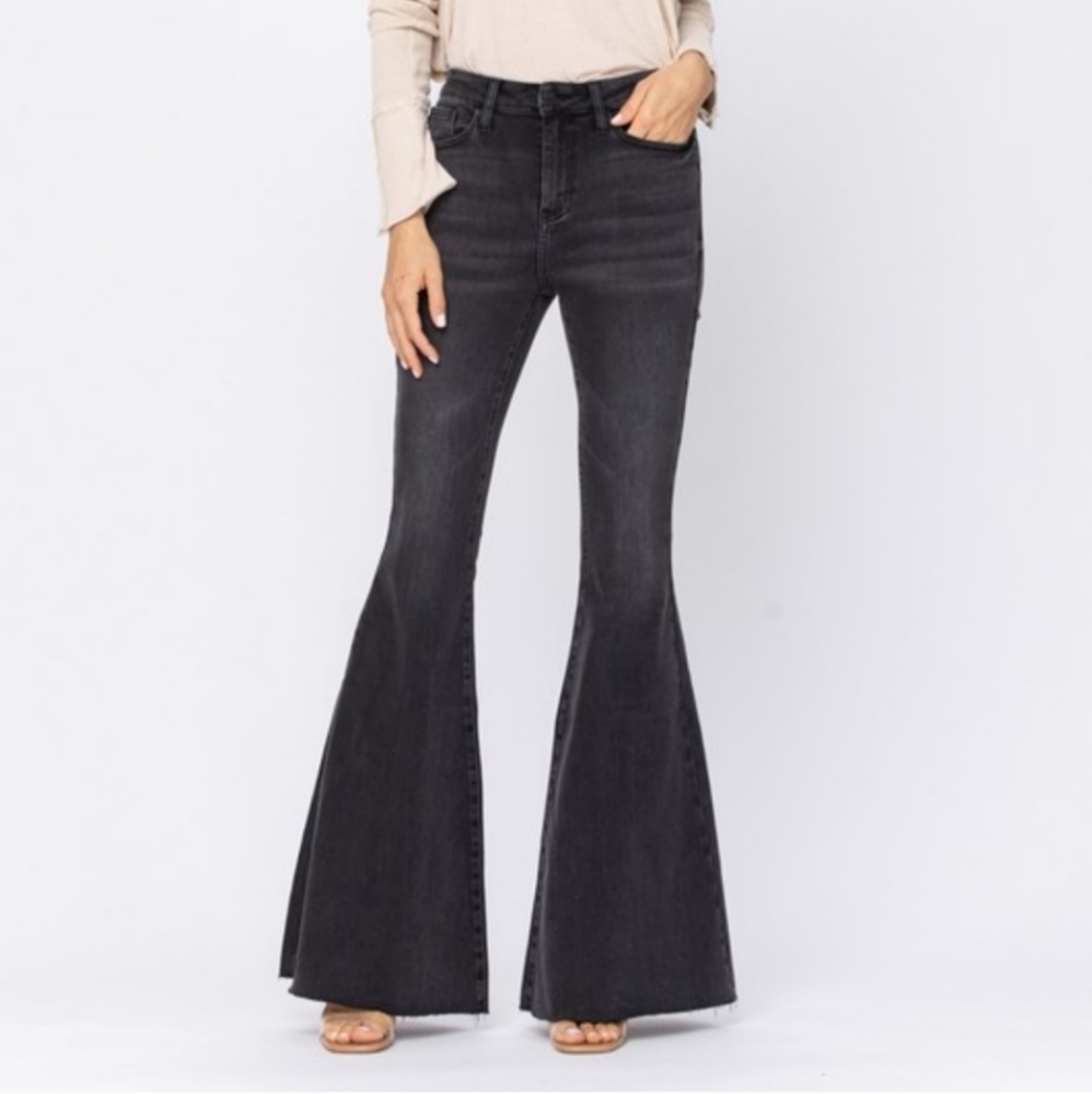 Judy Blue super Flares